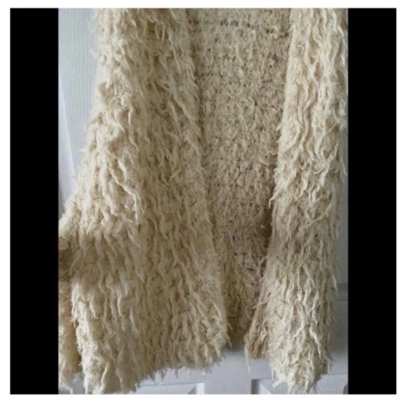 FREE PEOPLE Cream Boho Shaggy Midi Vest - Picture 7 of 12